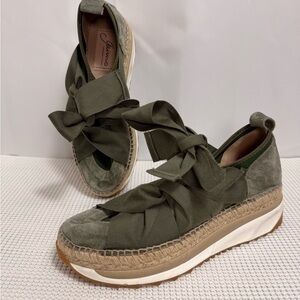 Gaimo Platform Espadrille Sneakers Olive Suede Ribbon Tie Shoes EU 39